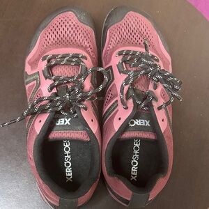 Women's Xero Shoes size 8 worn once